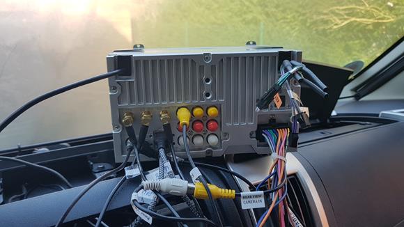 MediaCenter Joying im Ducato einbauen 18 joying hinten