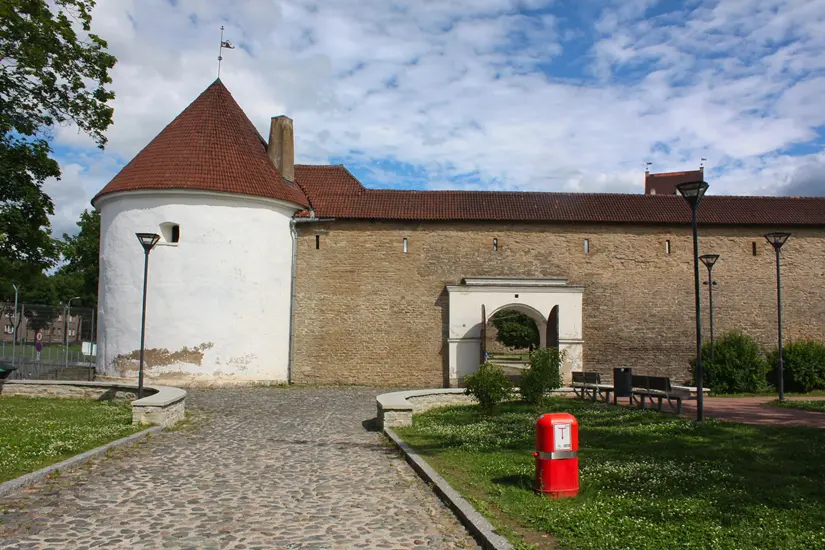 Narva und das Nonnenkloster Pühtitsa 3 Hermannsfeste