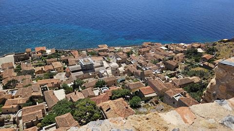 Monemvasia, von Ober- und Unterschicht 5 monemvasia 122453 r