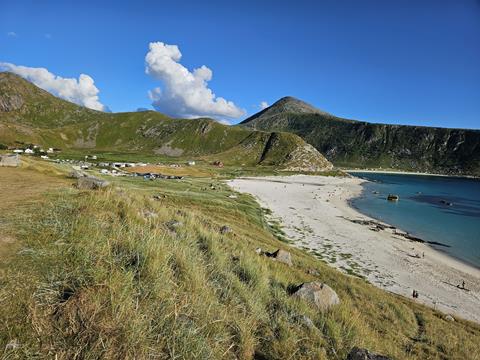 Lofoten- Natur pur, viele Touristen 13 lofoten 180352 r