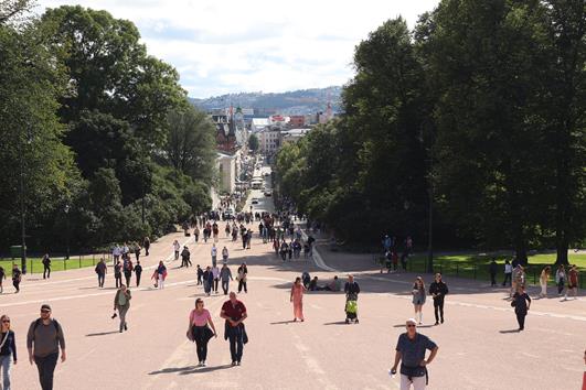 oslo 2004 r