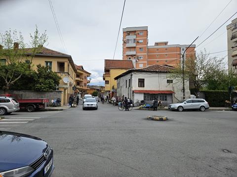 Shkodra - Eine Stadt der Gegensätze 18 Seitenstraße Shkodra