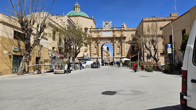 Porta Garibaldi