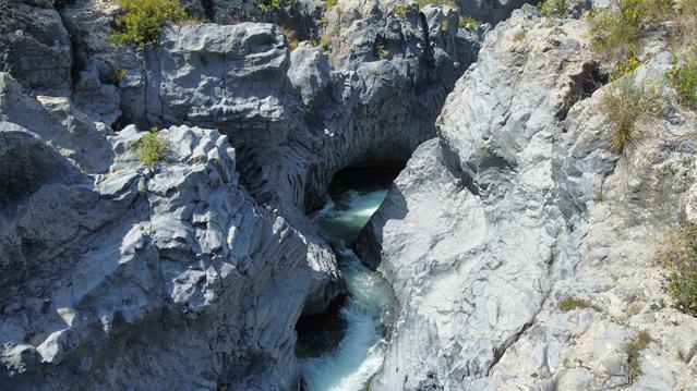 Die Schlucht Gole Alcantara 17 dji alcantara 143030 r