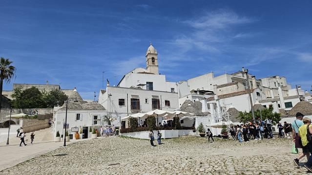 24 trulli135602 r