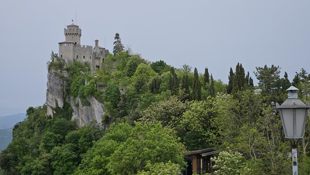 24 sanmarino131617 r