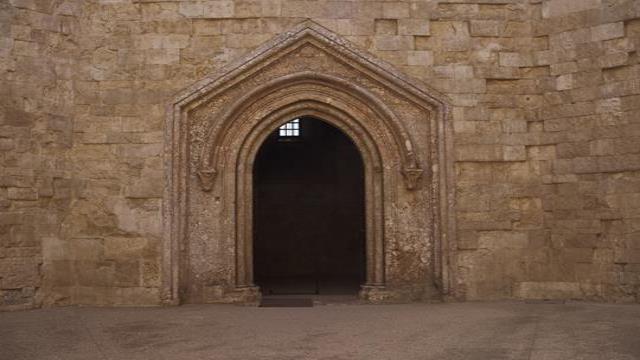 Castel del Monte & Friedrich II. 6 img 2575 1