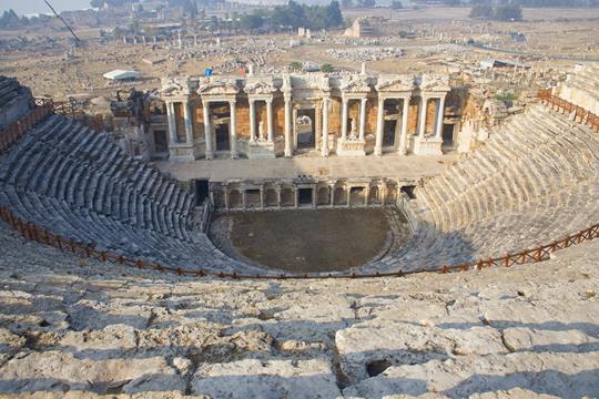 Hierapolis und Pamukkale 14 hierapolis img 4632 r