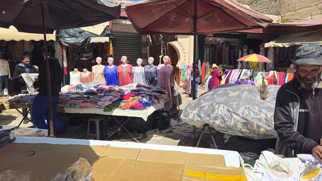 Wir mußten nach Meknès 22 meknes 115557 r