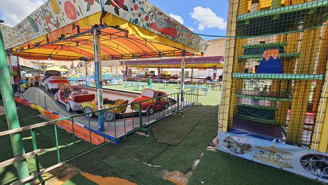 Wir mußten nach Meknès 27 meknes 122725 r