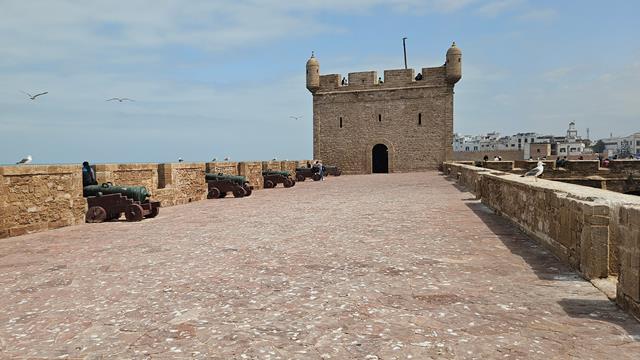 Essaouira - Viele Touristen 22 essaouira 120405 1 r