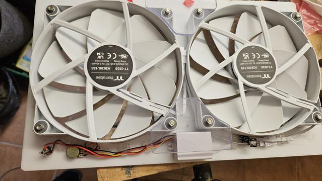 131218 thermaltake r