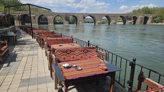 diyarbakir cafe